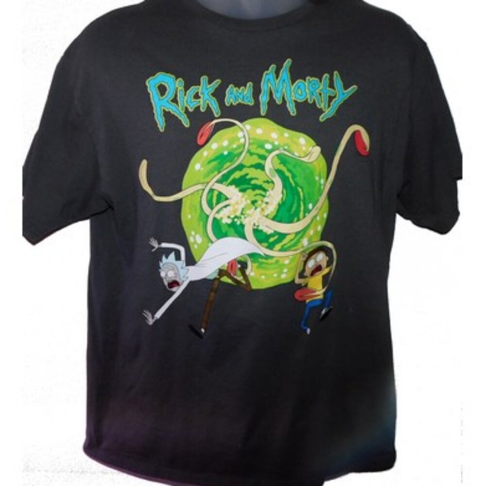 Rick and Morty T-Shirt - New - Large